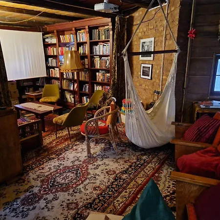 Holiday home Kuznia Nad Bobrem- Dom Na Wylacznosc Przezdziedza